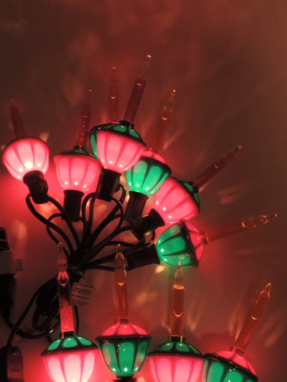 Vintage 7 Light Indoor Christmas Lighting Set Working - Plus 4 Spares